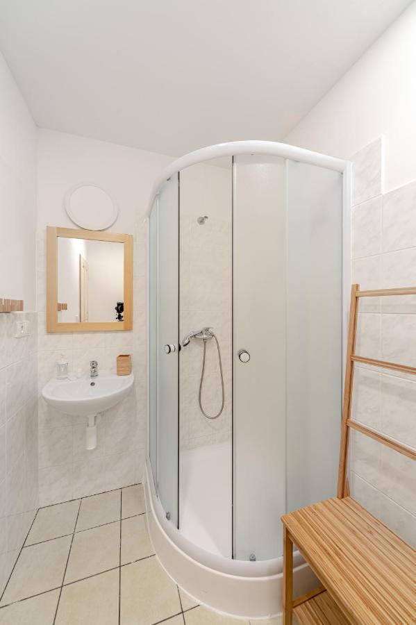 Hotel Krmelec U Kravi Hory Dolní Malá Úpa Esterno foto