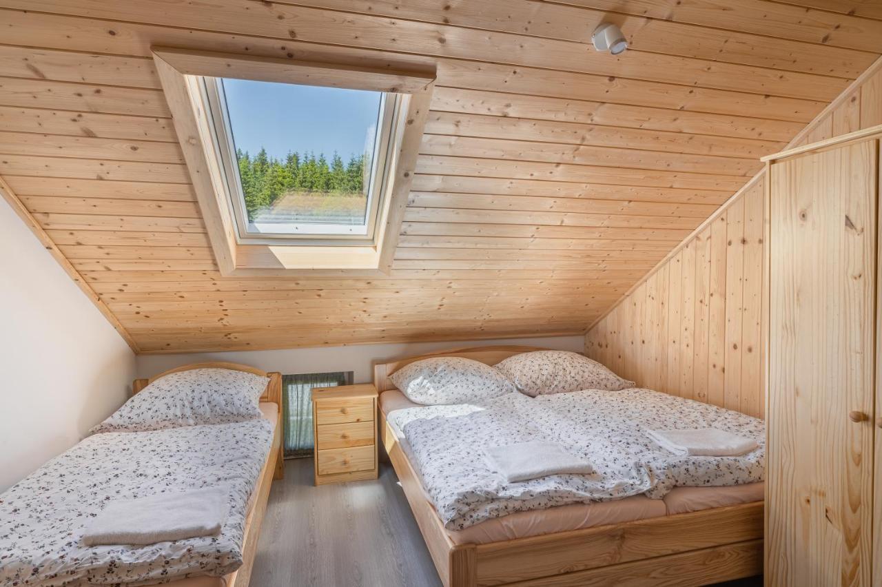 Hotel Krmelec U Kravi Hory Dolní Malá Úpa Esterno foto